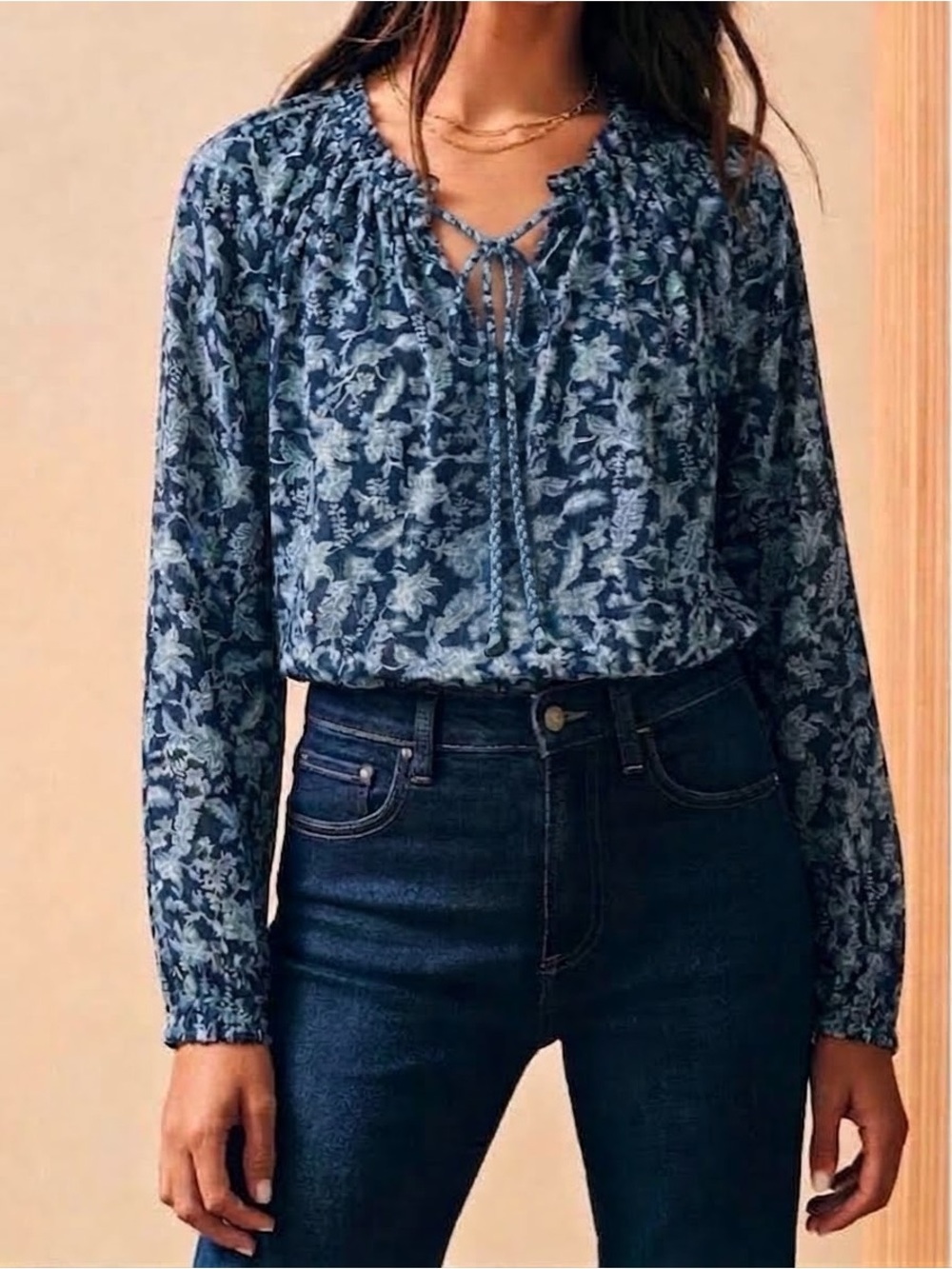 Faherty Emery Peasant Blouse Blue Esna Floral with Tie Closure - Picture 2 of 10